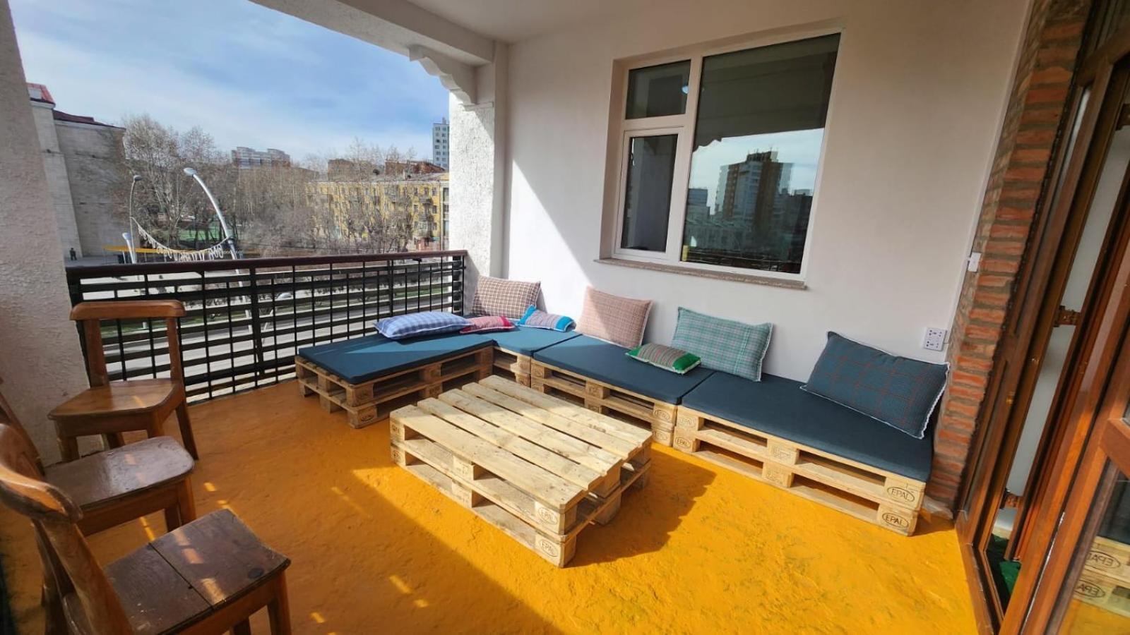 Ulaanbaatar Hostel Ngoại thất bức ảnh