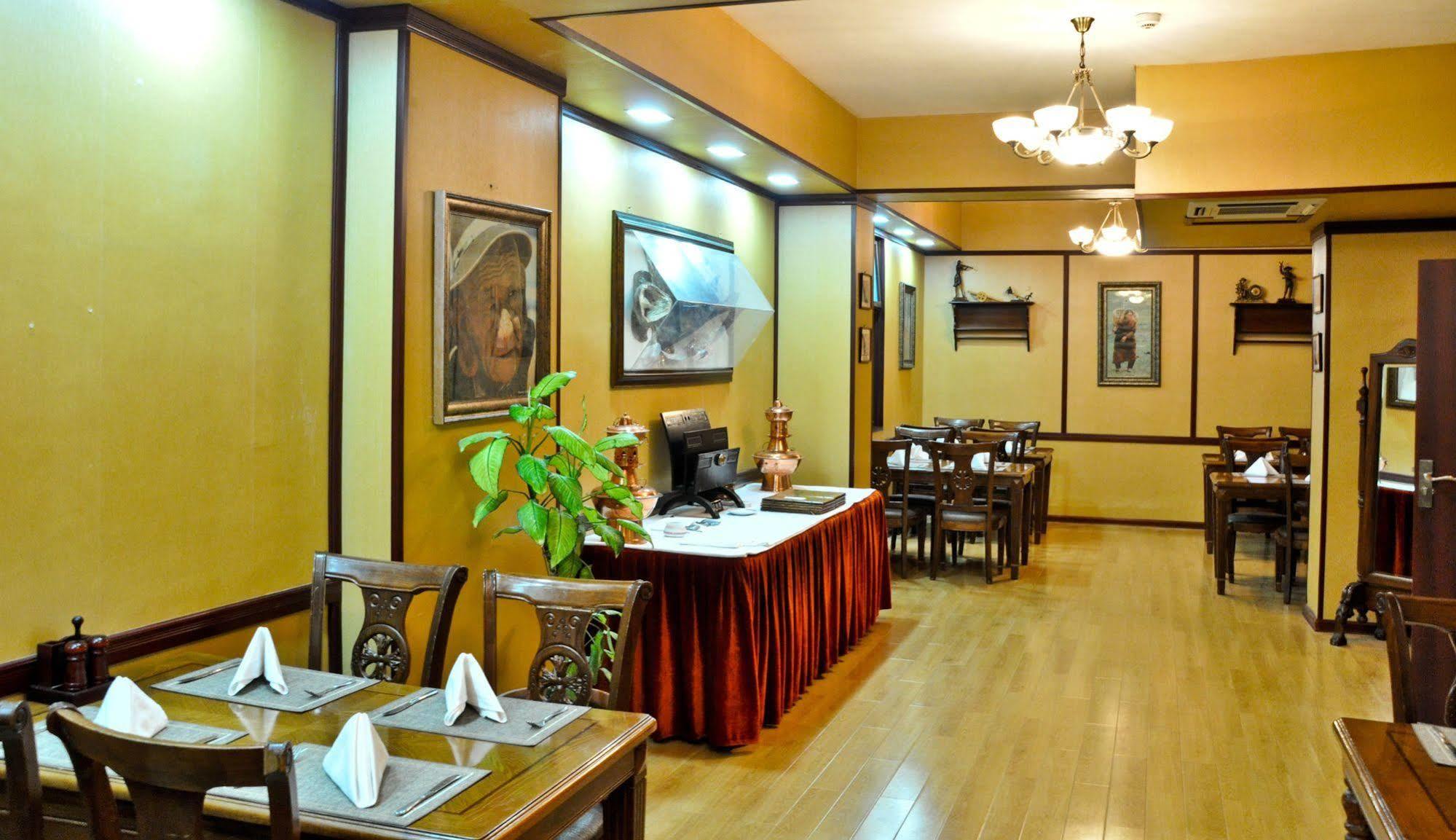 Ulaanbaatar Hostel Ngoại thất bức ảnh